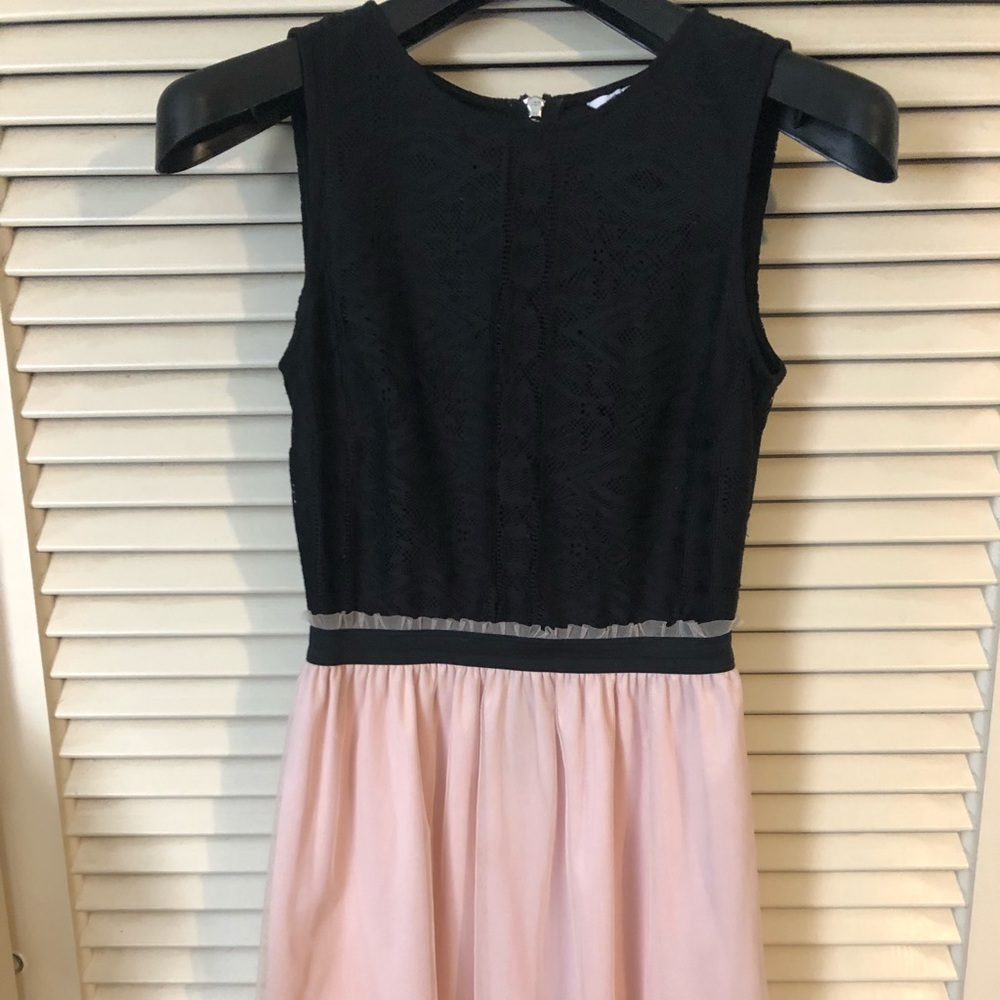 Adorable black and pink dress, size Small